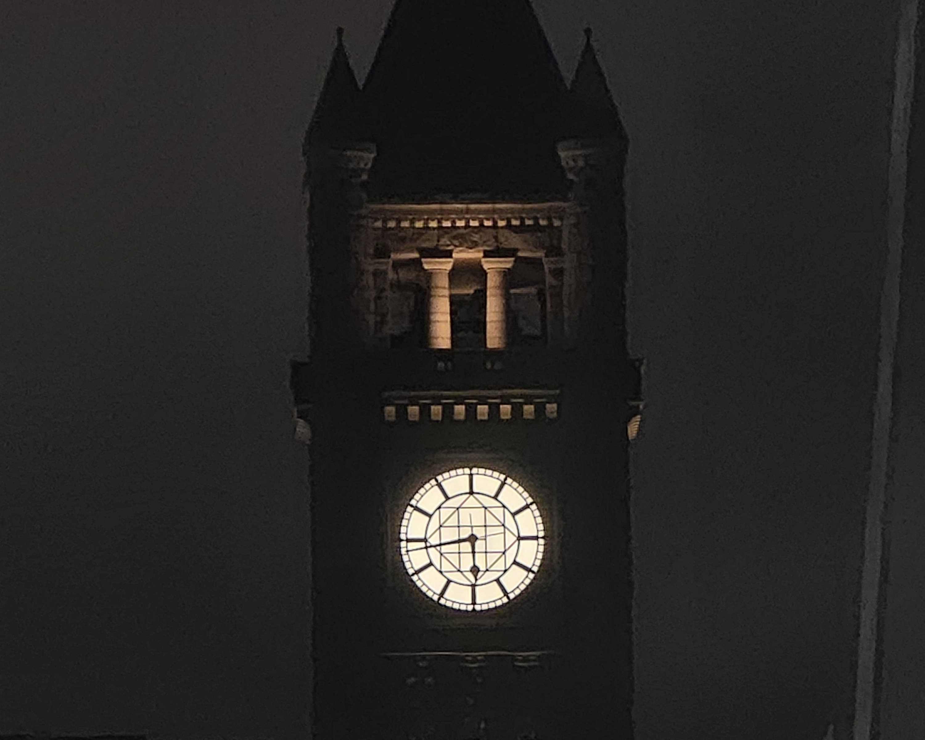 Picture of Clocktower in Minneapolis at Night